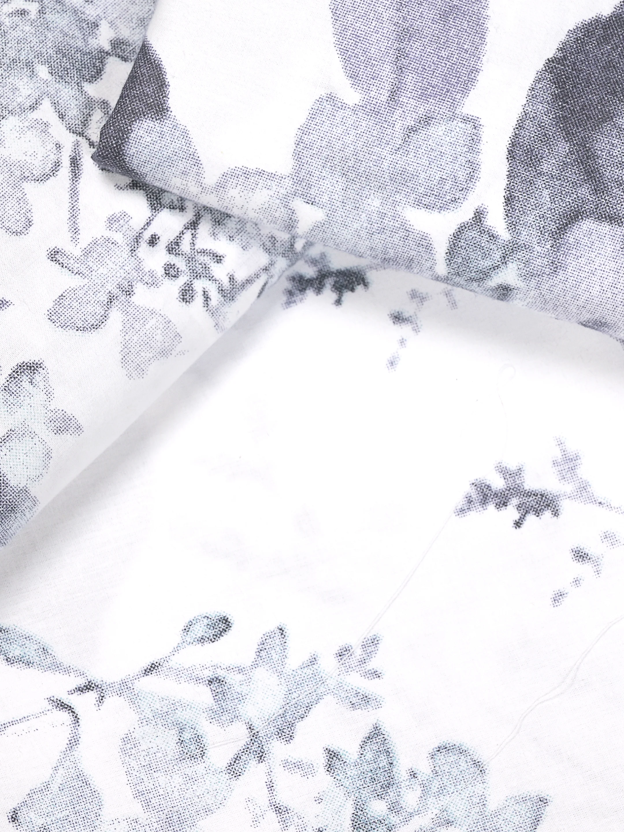 Ava Soft Bed Sheet Set | Smooth Finish Cotton Blend | Includes 2 Pillow Covers - Image 10