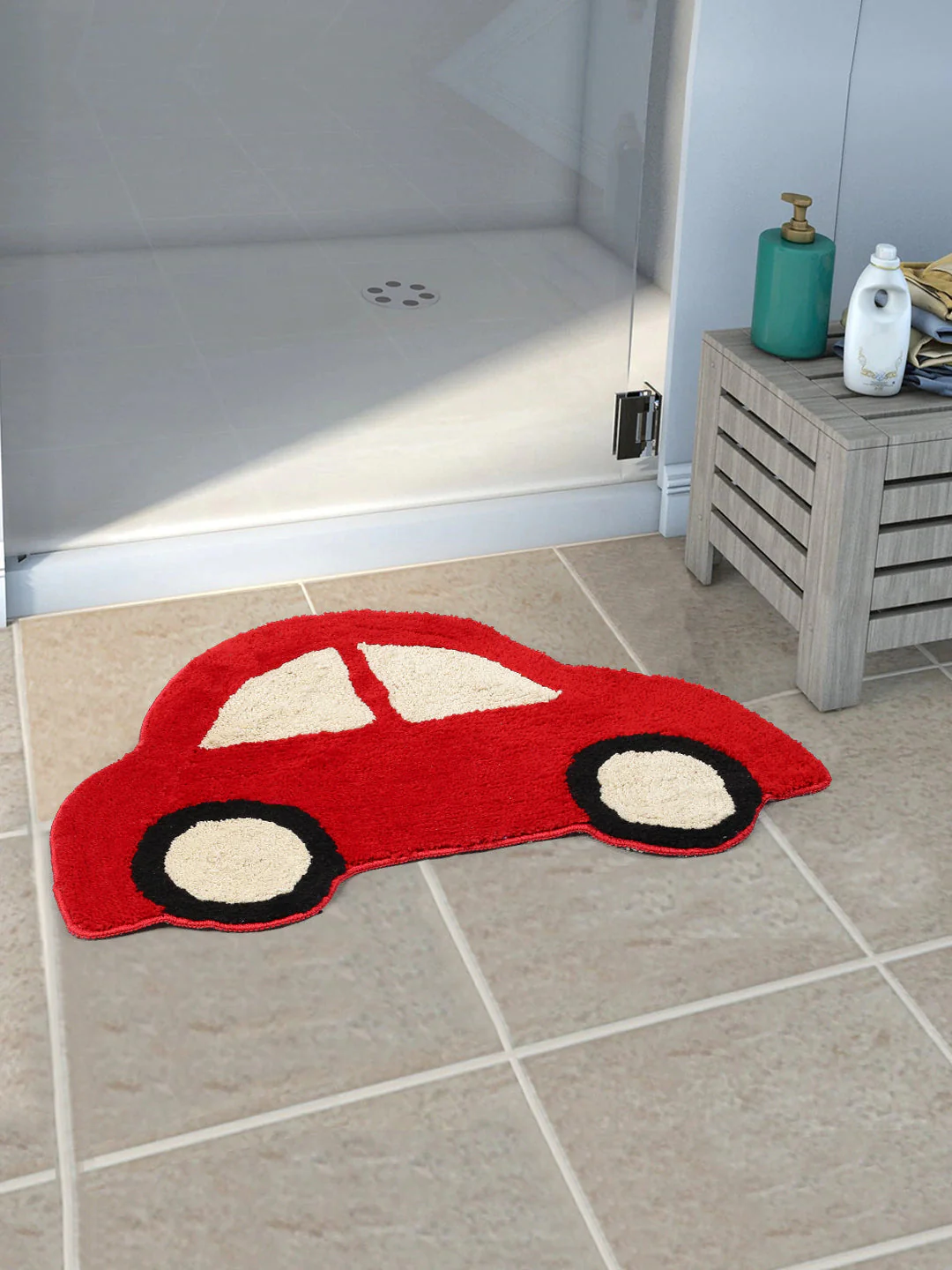 Car Shape Micro Bathmat | Fun Design & Soft Texture (45x70 cm)