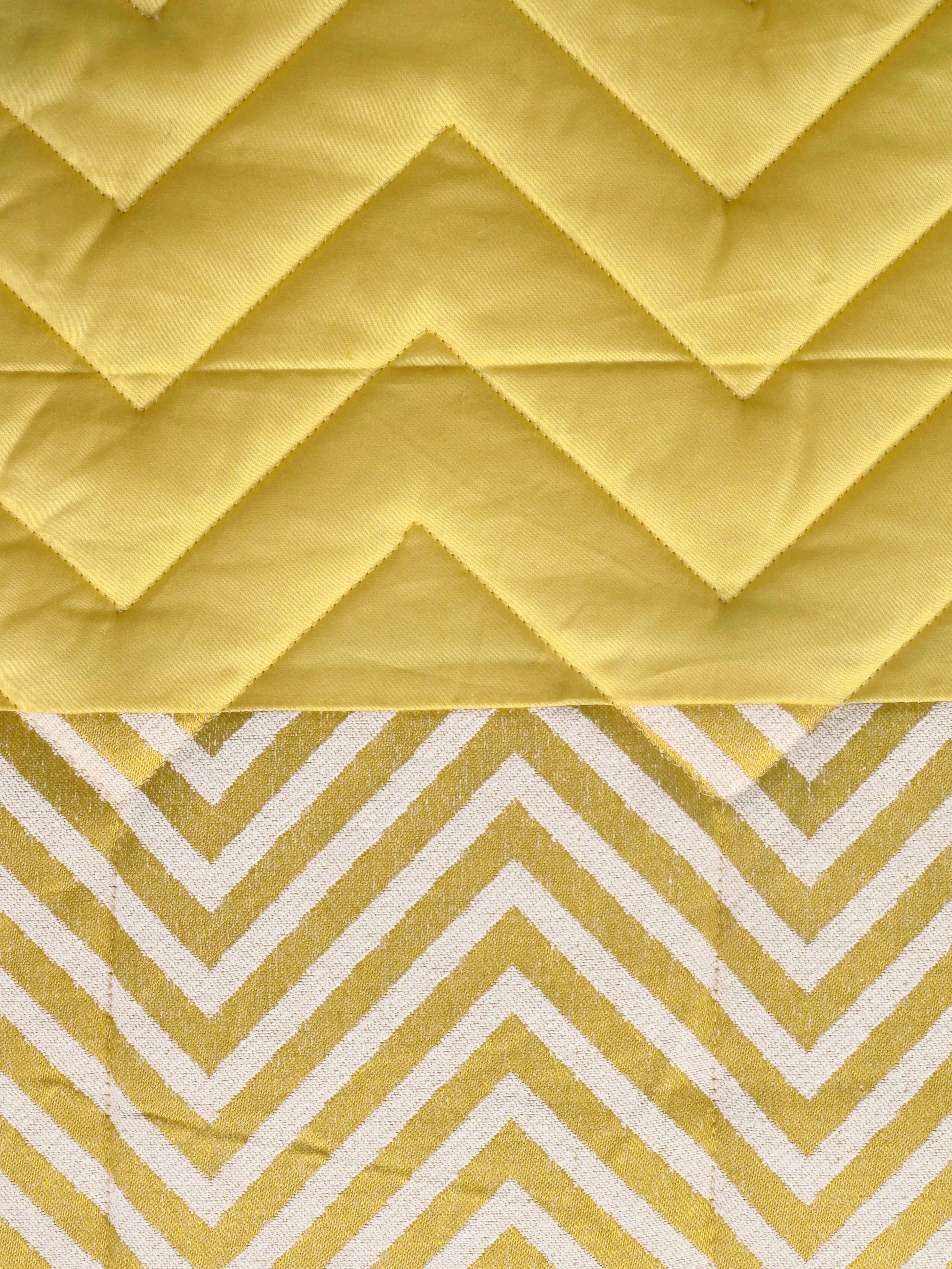 Chevron Damask All Season Reversible Quilt - Image 14