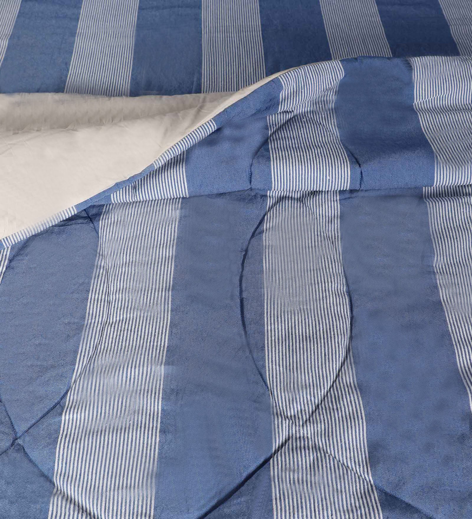 6 PC Bedding Combo | 1 Bedsheet + 2 Pillow Covers + Quilt + 2 Curtains | 90x100 & 4x7 - Image 5