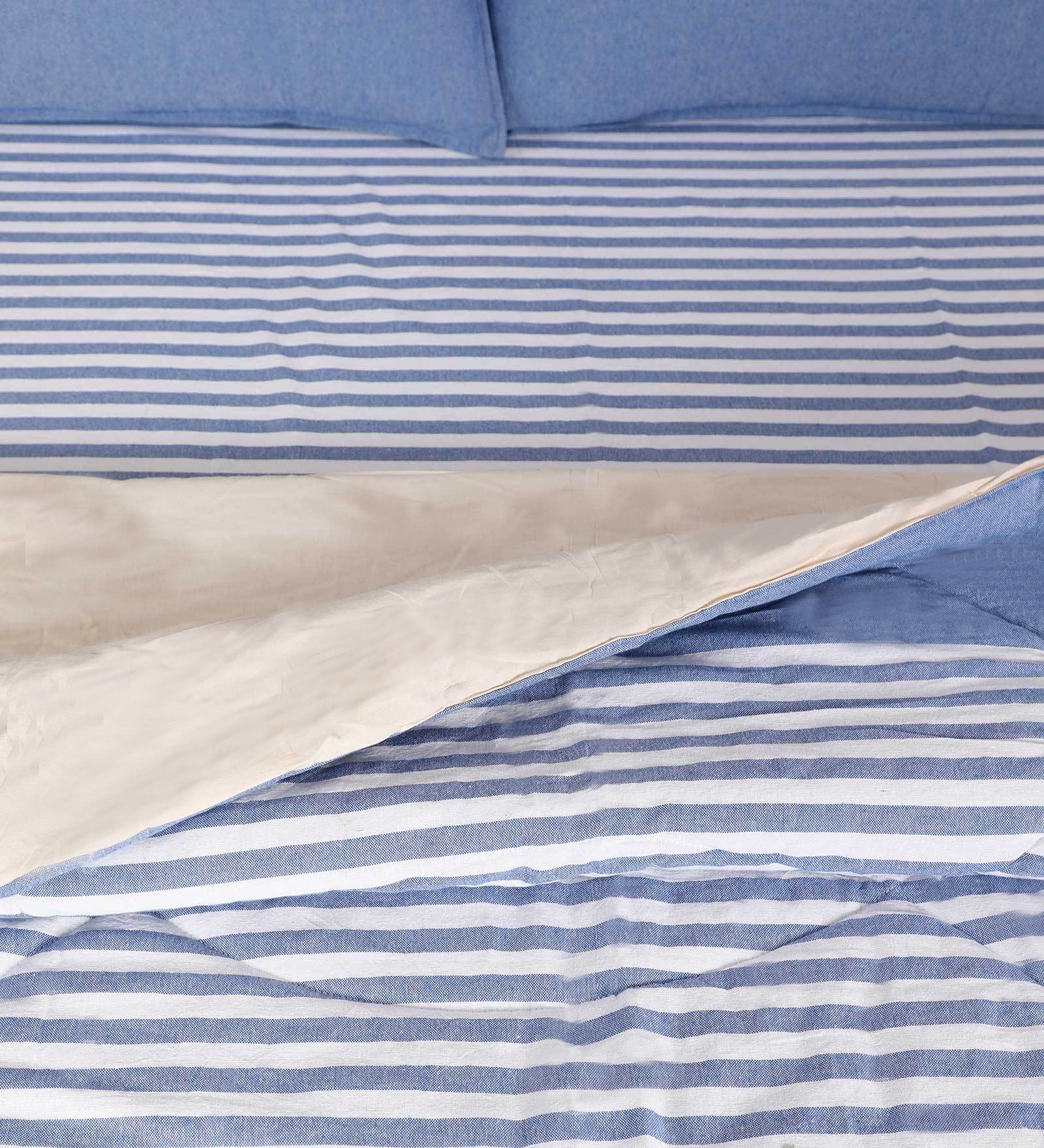 6 PC Bedding Combo | 1 Bedsheet + 2 Pillow Covers + Quilt + 2 Curtains | 90x100 & 4x7 - Image 3
