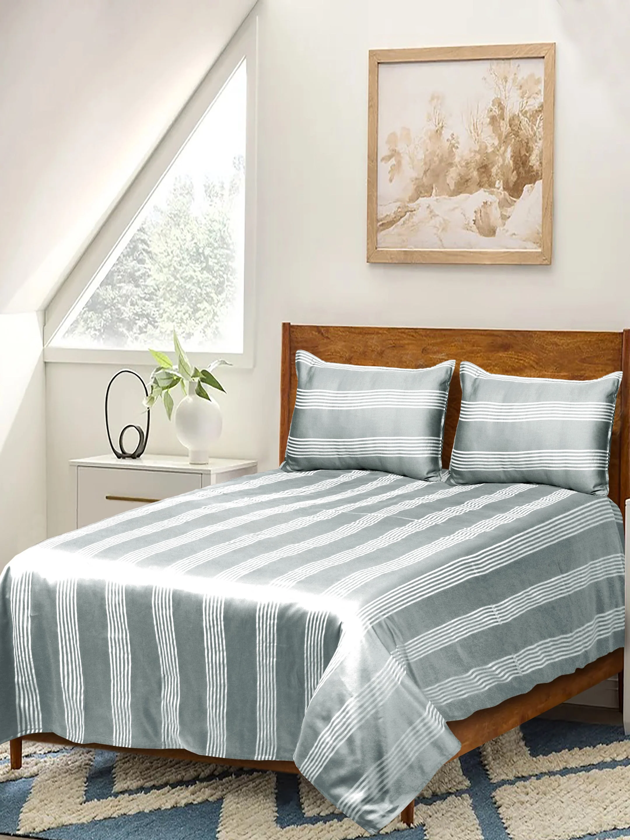 Dhari Soft Satin Weave Cotton Bedsheet | 300 TC | With 2 Pillow Covers - Image 4
