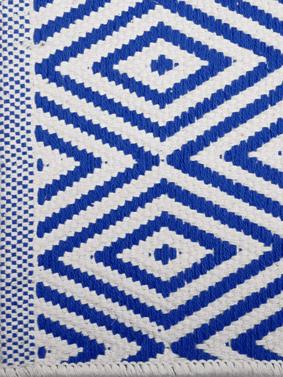 Diamond Textured Anti-Skid Mat - Image 14