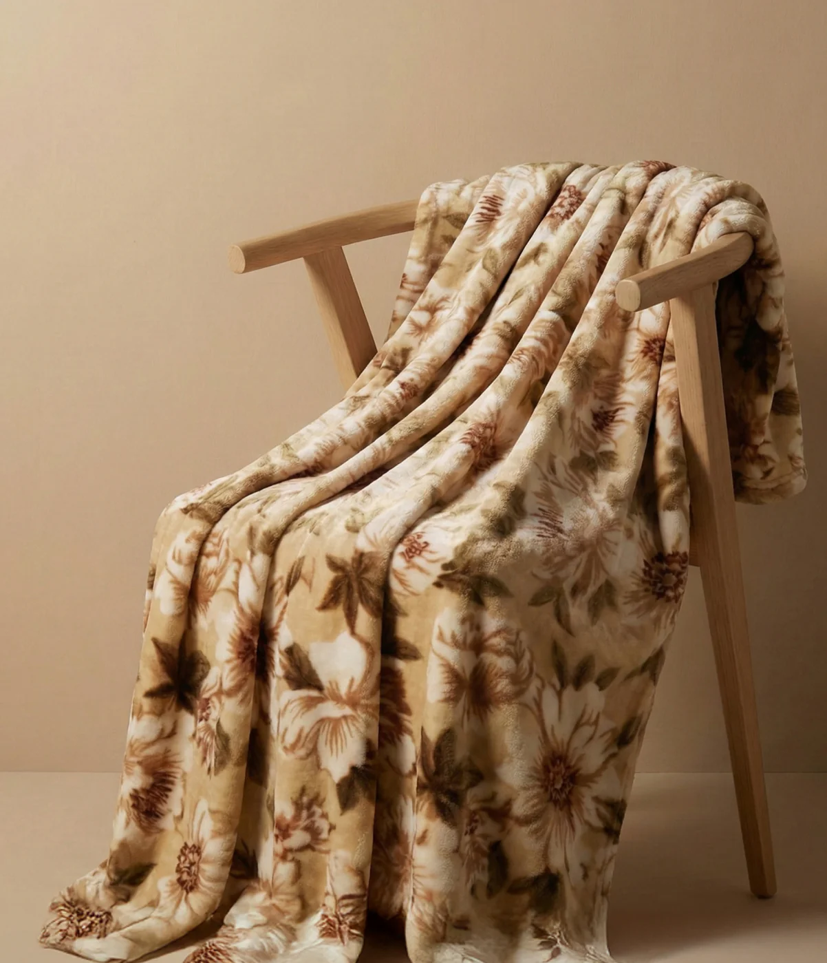 Diana Lightweight All Season Mink Blanket - Image 5