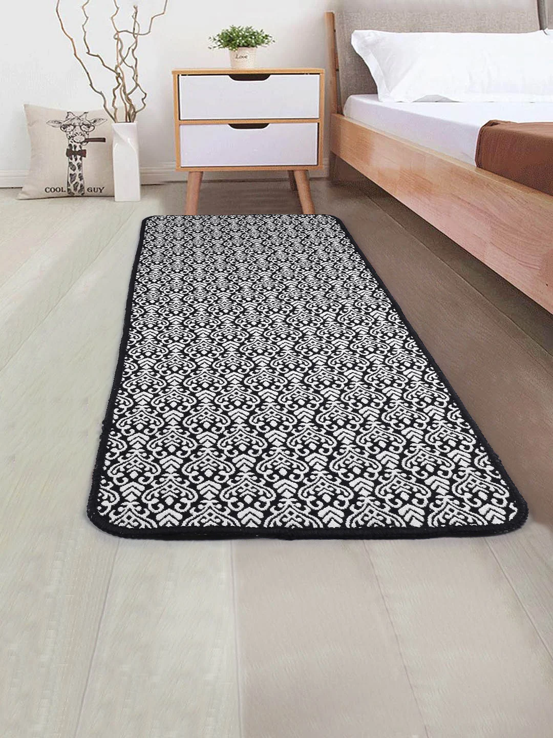 Fleur Cotton Runner | Elegant Floral Pattern & Non-Slip Backing - Image 8