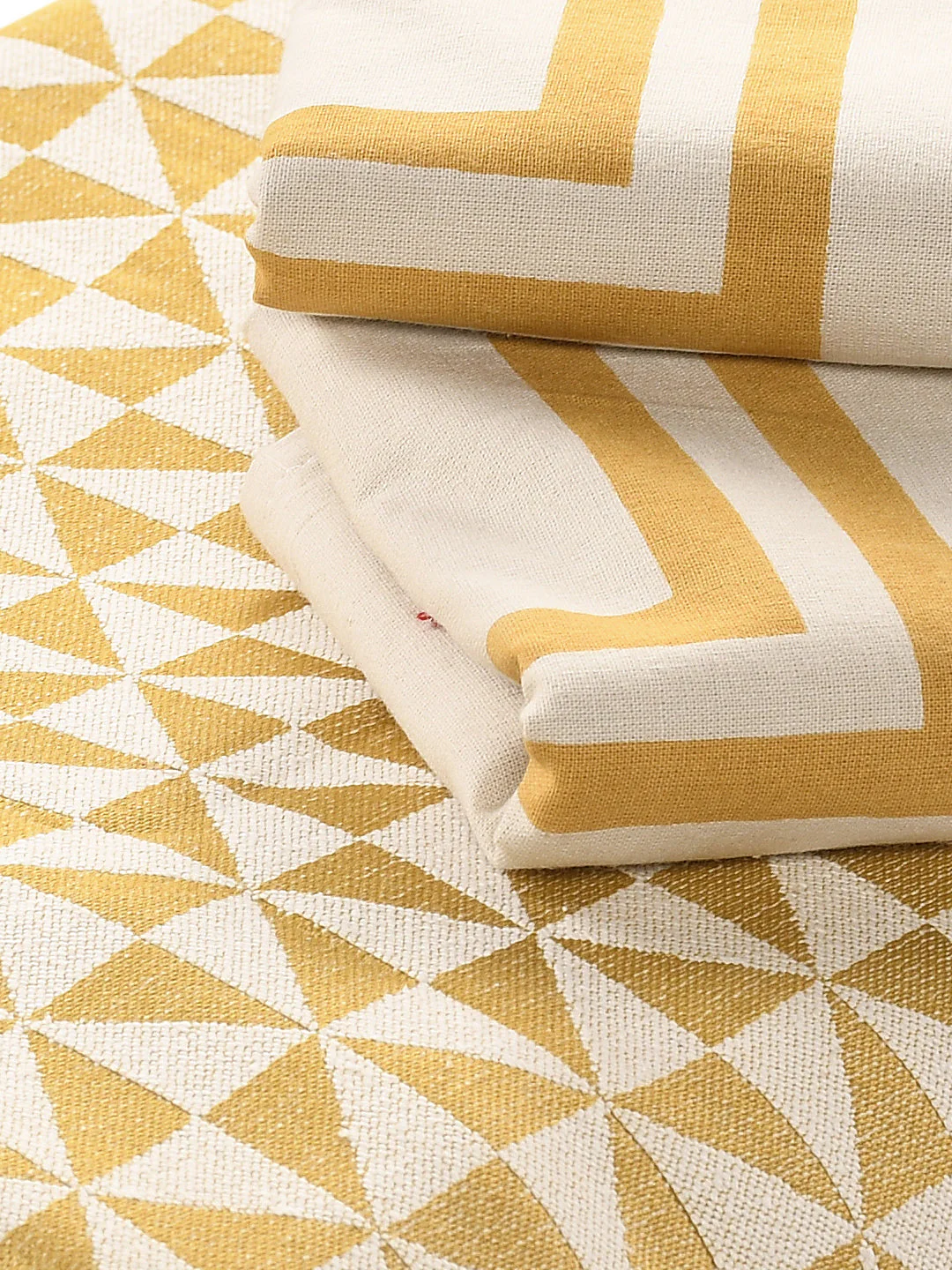Firki Damask Cotton Bed Sheet Set | Luxurious Weave | Includes 2 Pillow Covers - Image 7