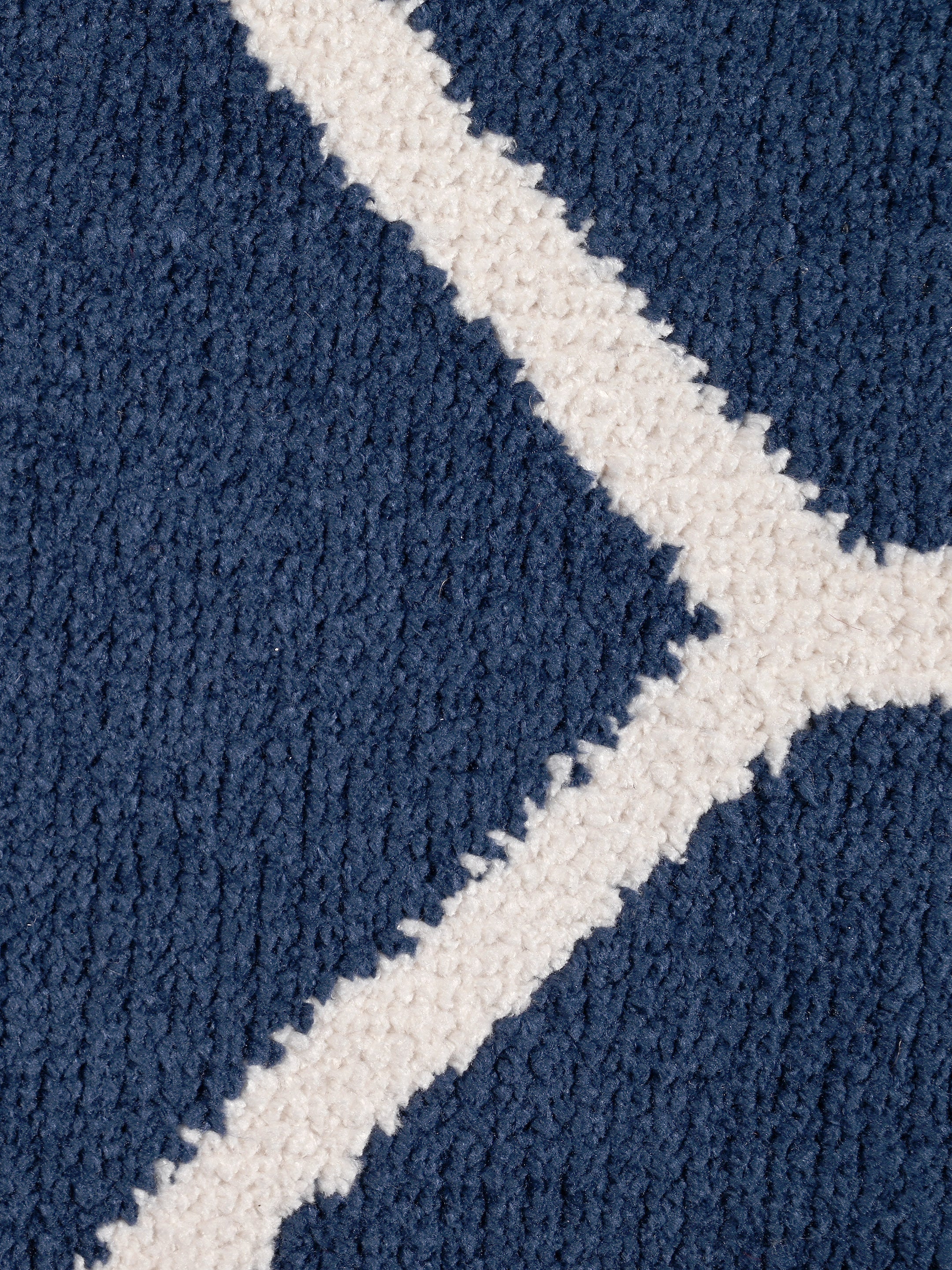 Grill Yarn Art Carpet | Cut Pile Surface with Fine Yarn Finish - Image 22