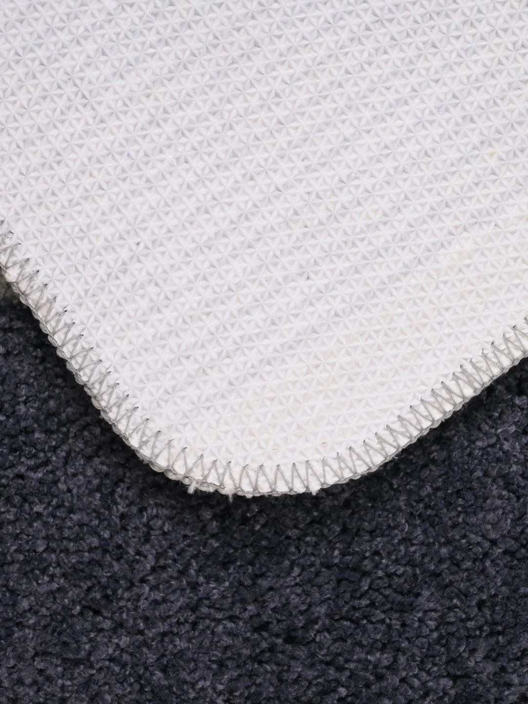 GRUND Soft Anti-Skid Bathmat | 2-Piece Bath Set - Image 21