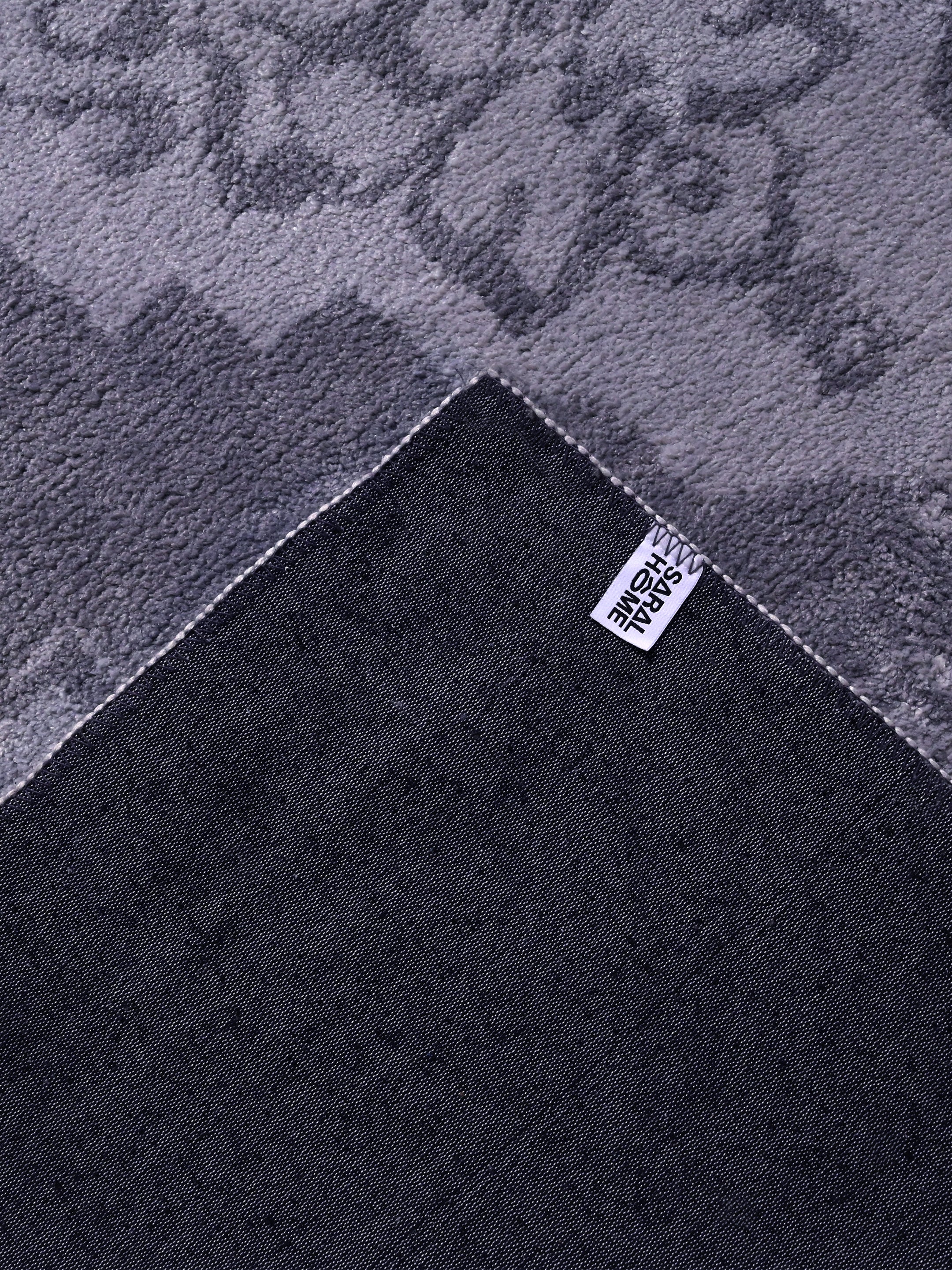 Oriental Charm Yarn Art Carpet | Glossy Texture with Artistic Design - Image 15