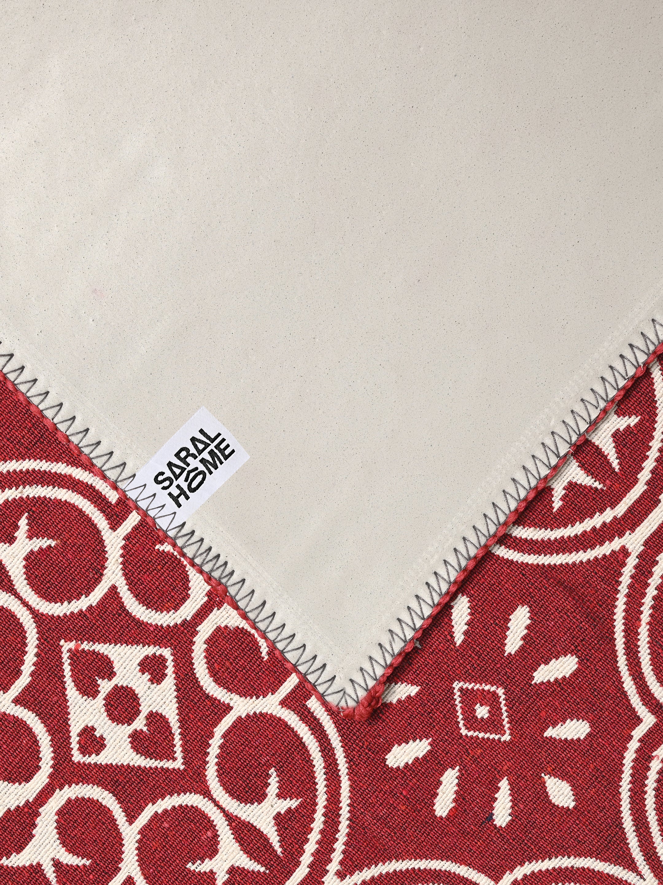 ORNAMENTAL Flatweave Jacquard Carpet. - Image 12