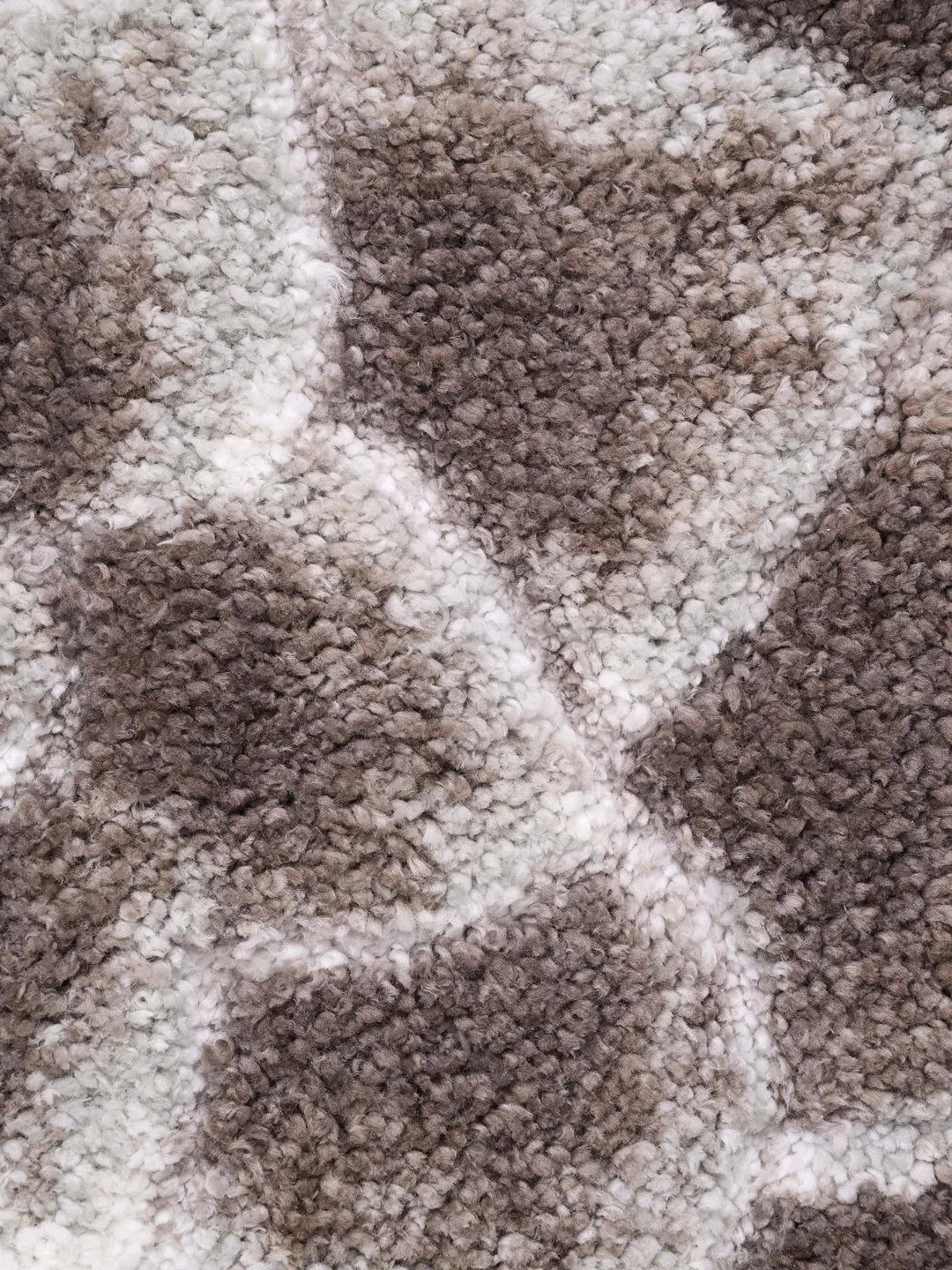Petal Soft Anti-Slip Bath Runner | Absorbent, Cozy & Modern Design - Image 8