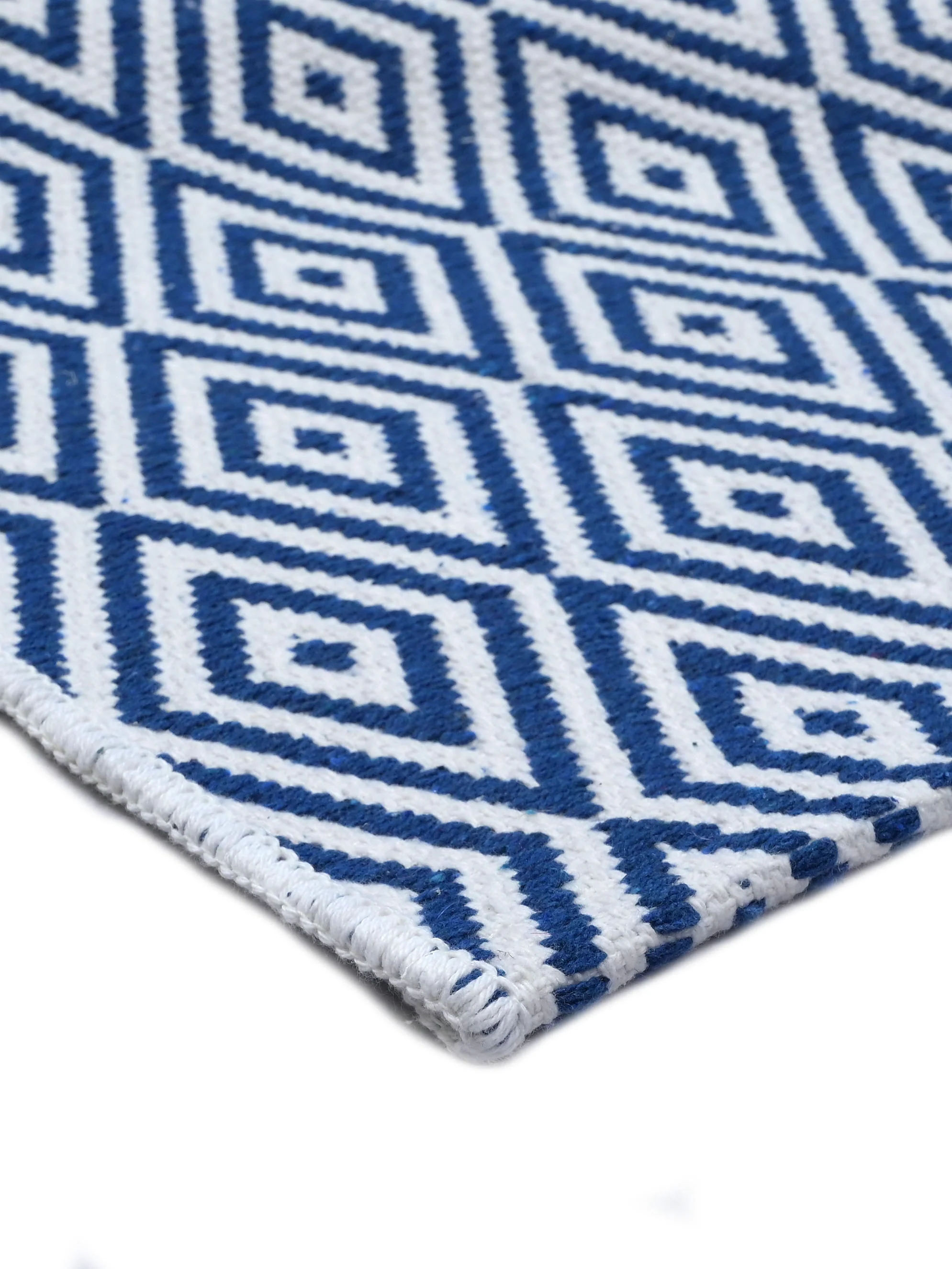 Diamond Cotton Printed Rug - Image 3