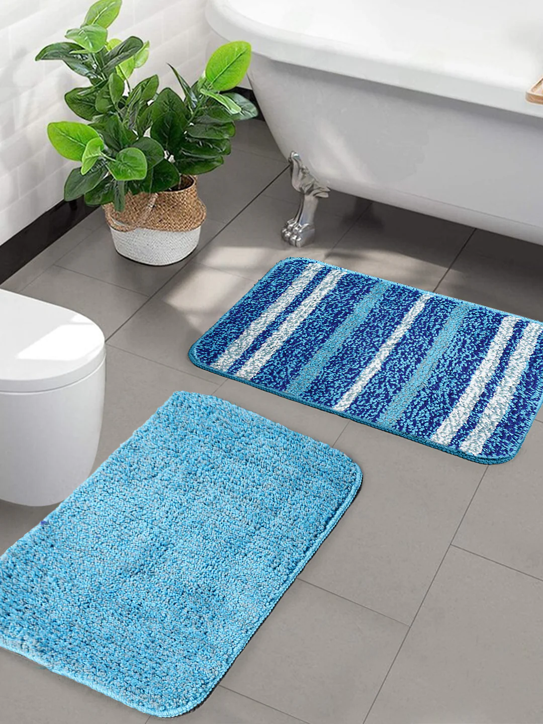 STRIPE Soft Anti-Slip Bathmat | Classic Pattern with Strong Grip Base