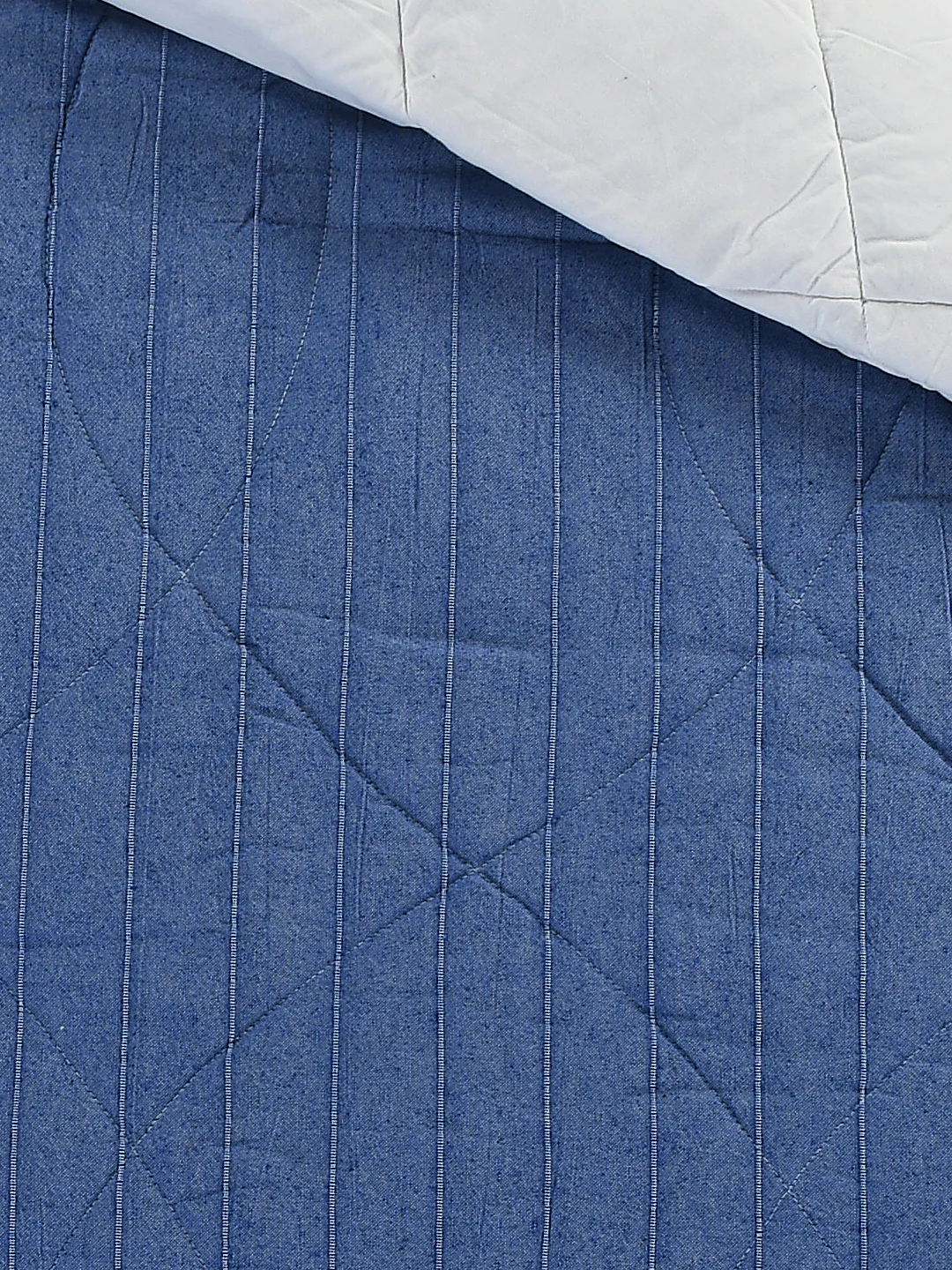 Bedding Combo Set | Includes 1 Bedsheet, 2 Pillow Covers & 1 Quilt/ Comfortor - Image 8