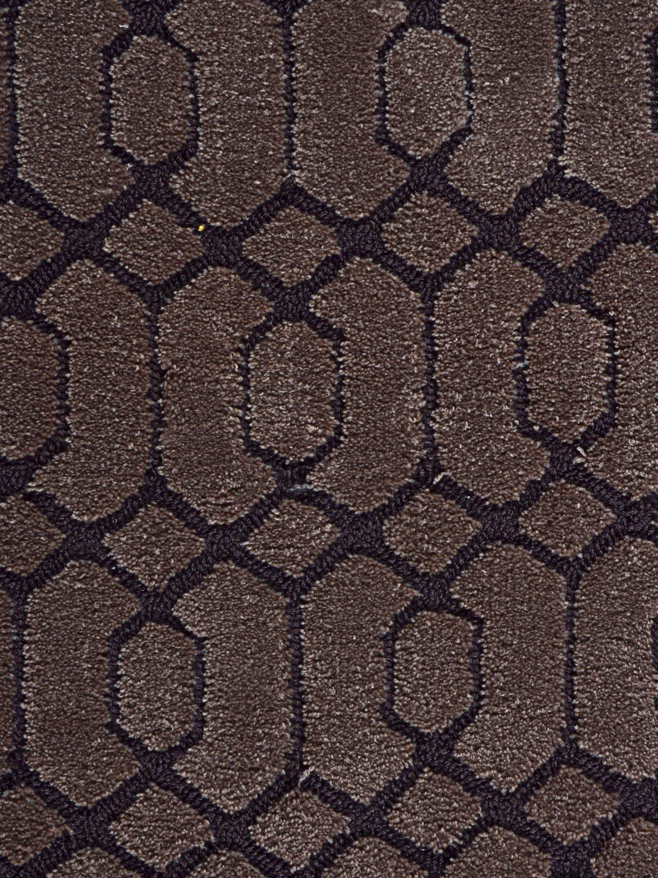 PET Yarn Hand-Tufted Carpet | Eco-Friendly & Strong Backing Design - Image 5
