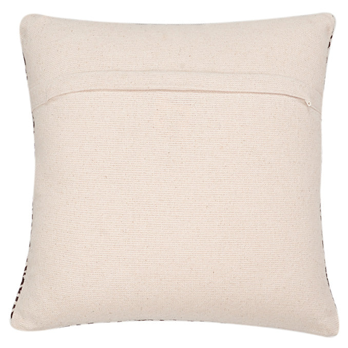 Fleur Style Cushion Cover – Set of 2 | Floral Pattern & Chic Look - Image 4