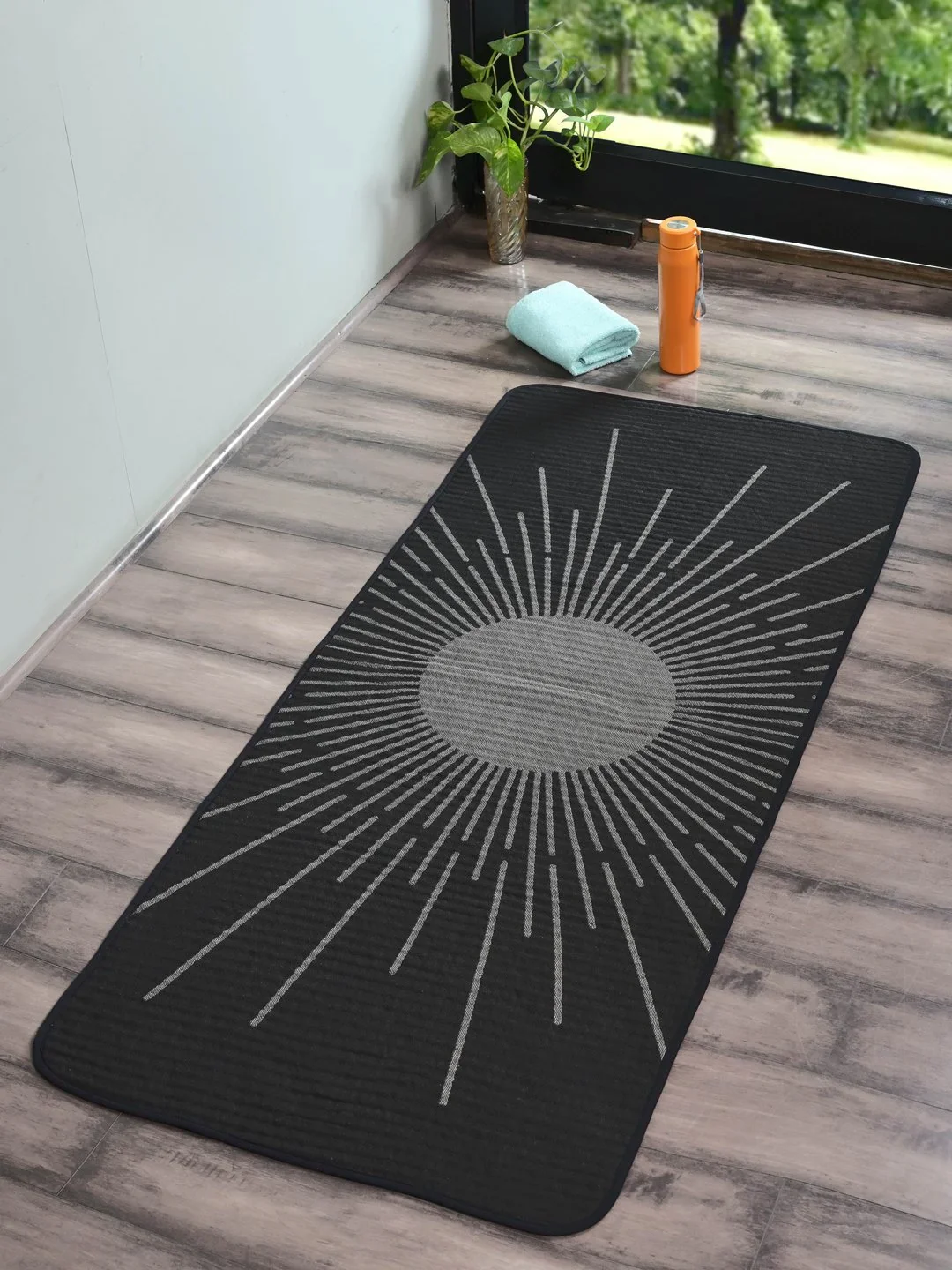SUN Tapestry Anti-Slip Yoga Mat | Artistic Design & Grip - Image 5