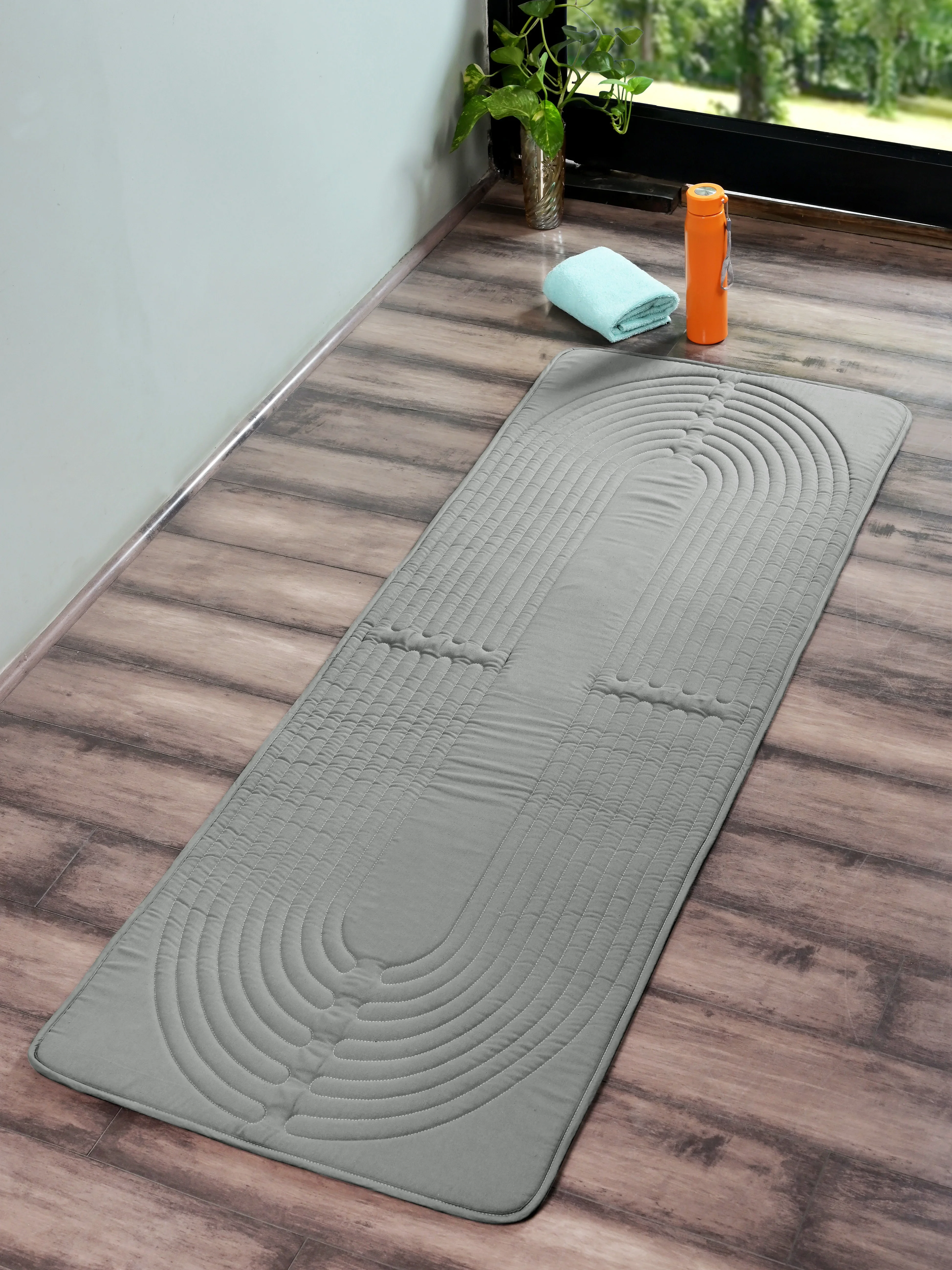 Oval Anti-Slip Yoga Mat | Premium Comfort & Non-Slip Grip Design - Image 7