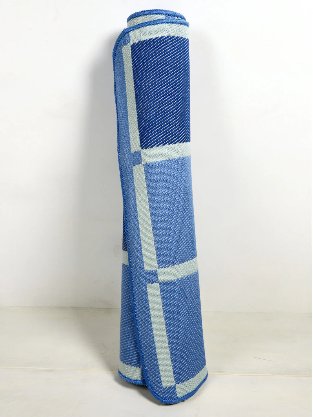Wonder Life Premium Anti-Slip Yoga Mat – Textured Surface for Strong Balance - Image 3